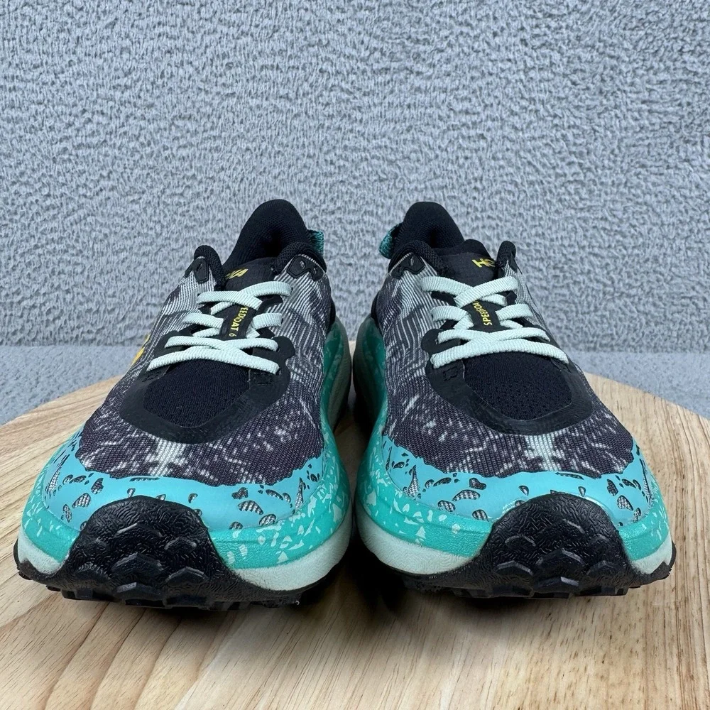 Hoka Speedgoat 6 Womens 6.5 B Trail Running Hiking Shoes Vibram 1147811 BLVR